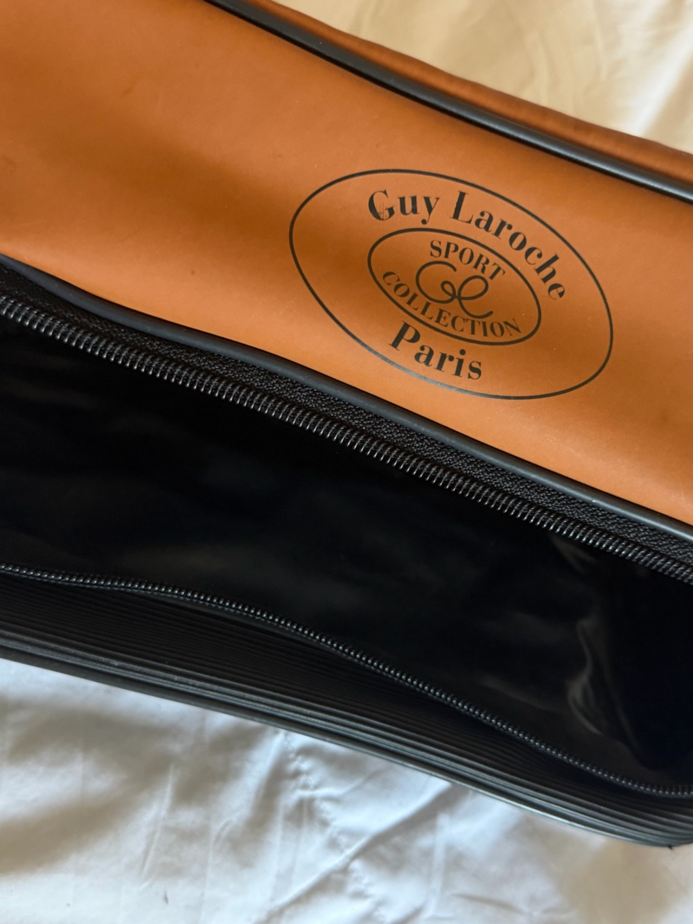Vintage Guy Laroche Toiletry Pouch - black/ tan